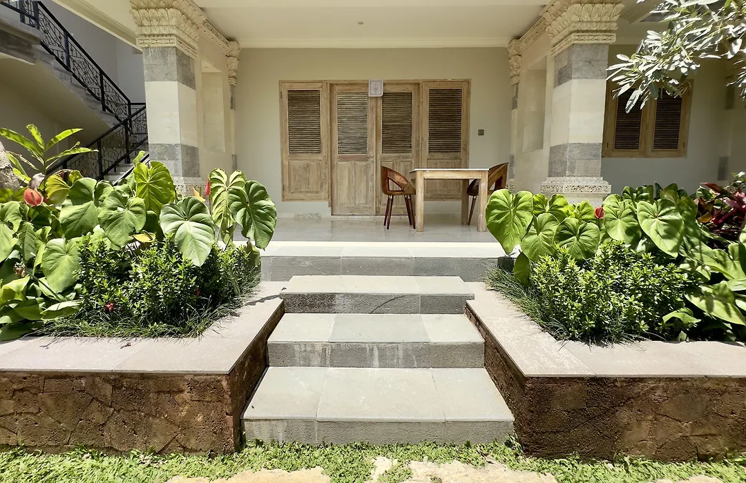 Honeymoon Guesthouse-1