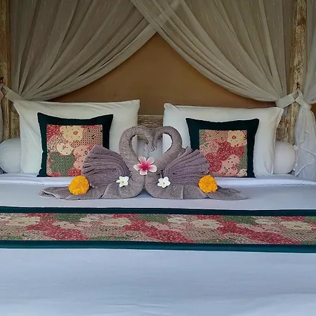 Taman Eden Cottage-3